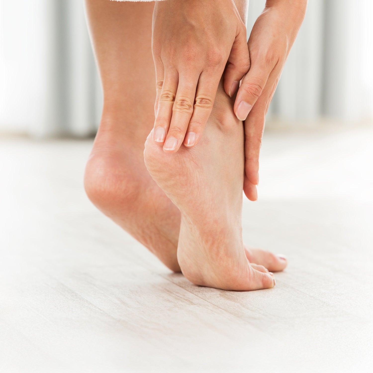 Bli av med torra fötter